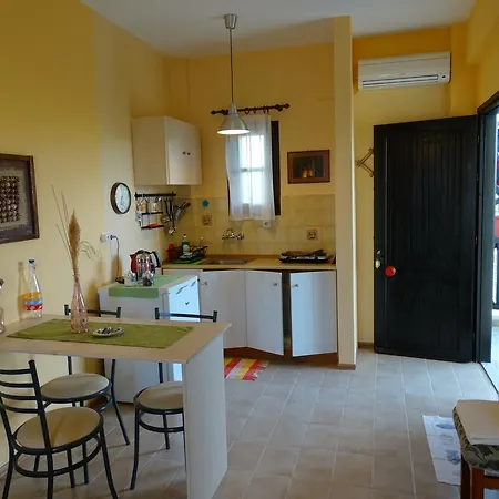 Lägenhet Karpetis A Paradise