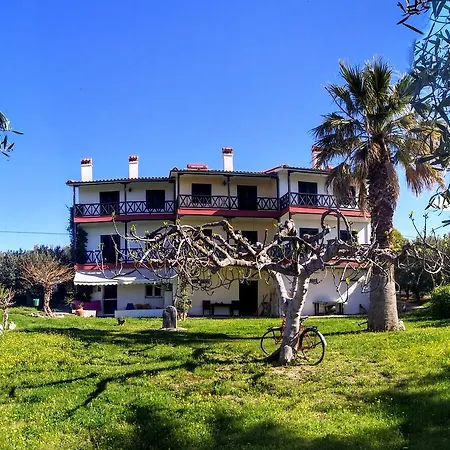 Apartment Karpetis A Paradise Psakoudia