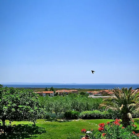 Apartment Karpetis A Paradise Psakoudia
