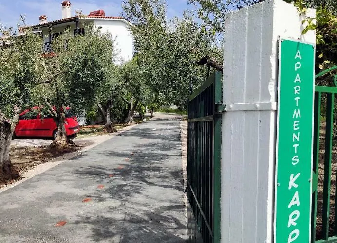 Karpetis A Paradise Appartamento *