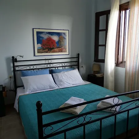 Karpetis A Paradise Daire *